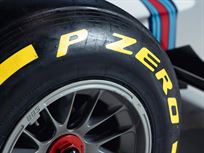 f1-full-scale-simulator-in-martini-livery