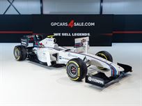 f1-full-scale-simulator-in-martini-livery