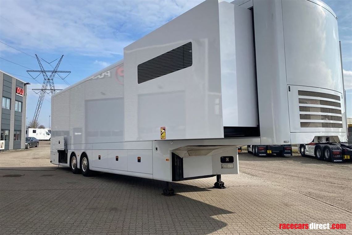 bischoff-scheck-dobbelt-slide-out-racetrailer