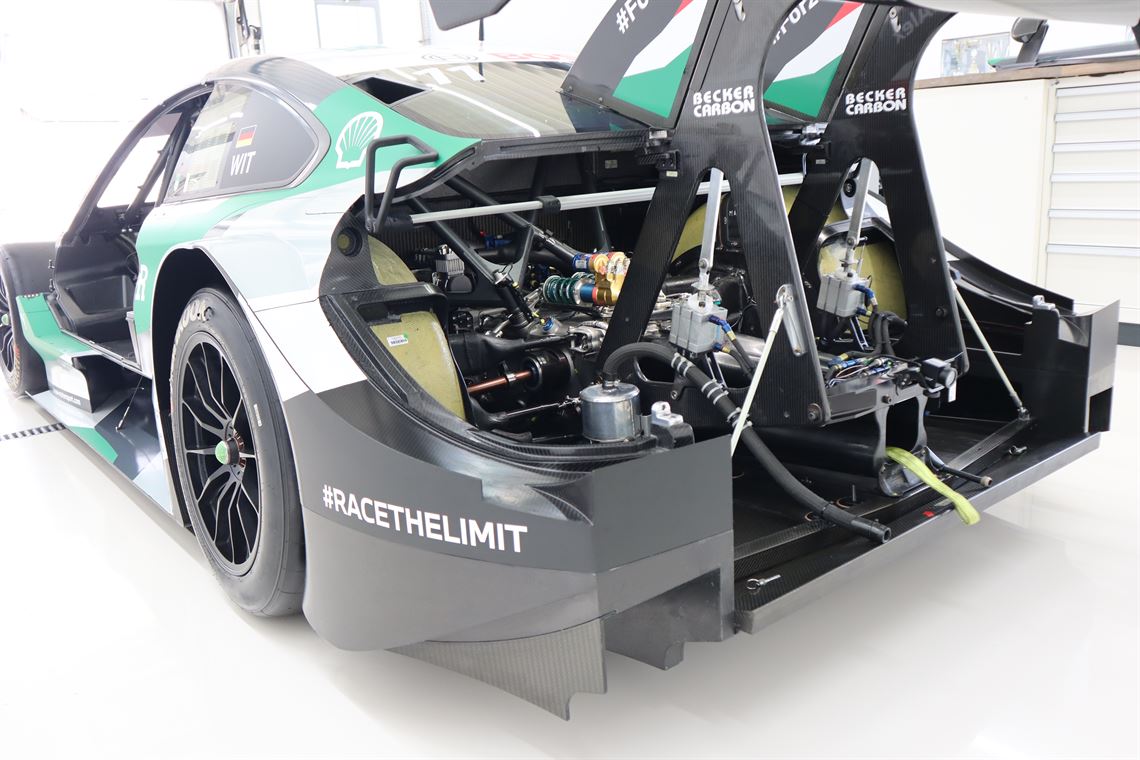 bmw-m4-dtm-class-one-marco-wittmann-4-cylinde