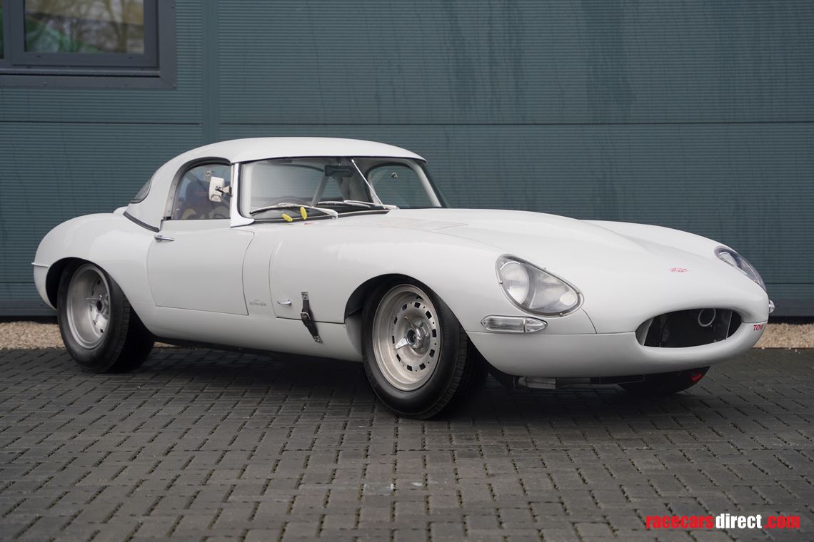 1964-jaguar-e-type-semi-lightweight