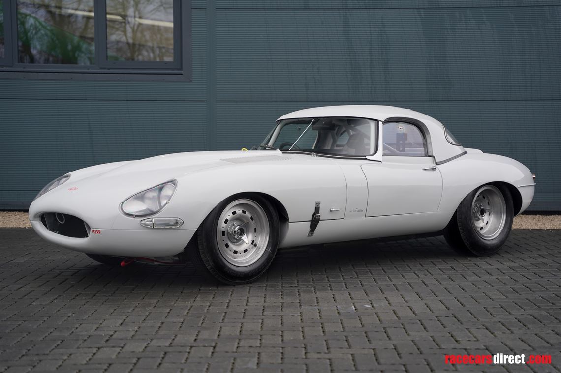 1964-jaguar-e-type-semi-lightweight