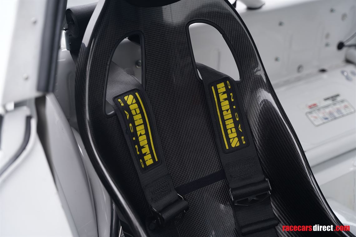 1964-jaguar-e-type-semi-lightweight