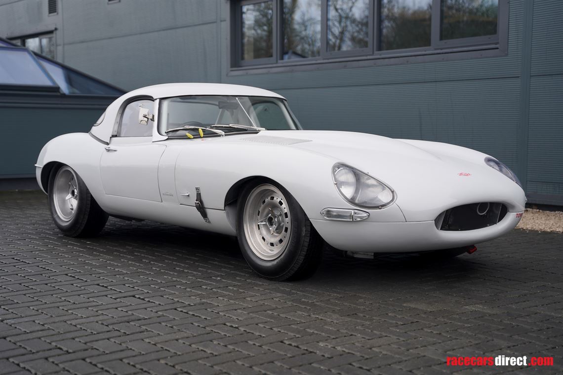 1964-jaguar-e-type-semi-lightweight