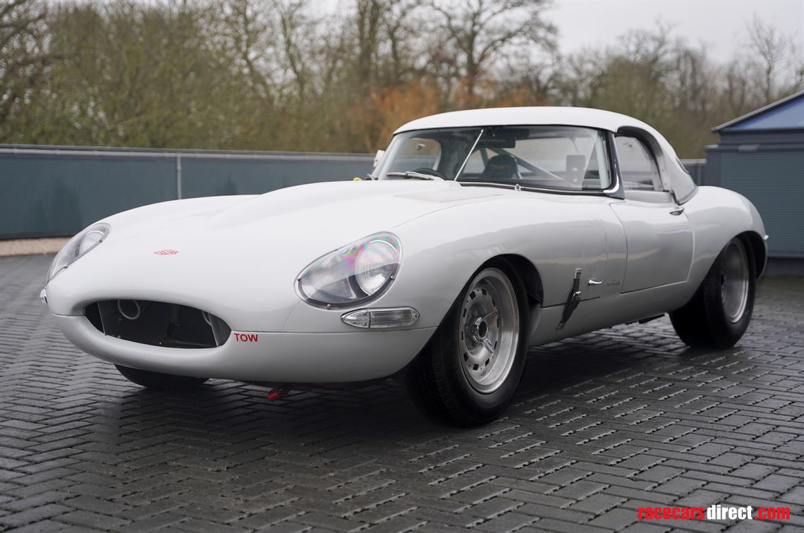 1964-jaguar-e-type-semi-lightweight