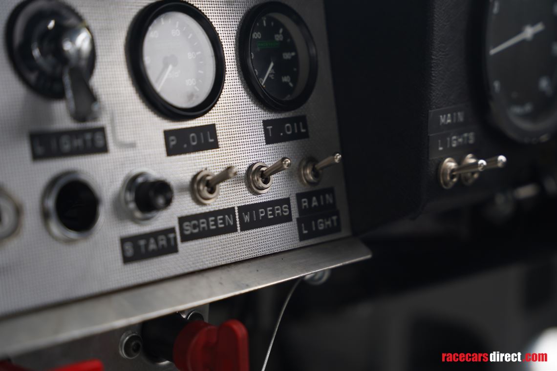 1964-jaguar-e-type-semi-lightweight