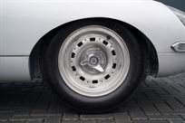 1964-jaguar-e-type-semi-lightweight