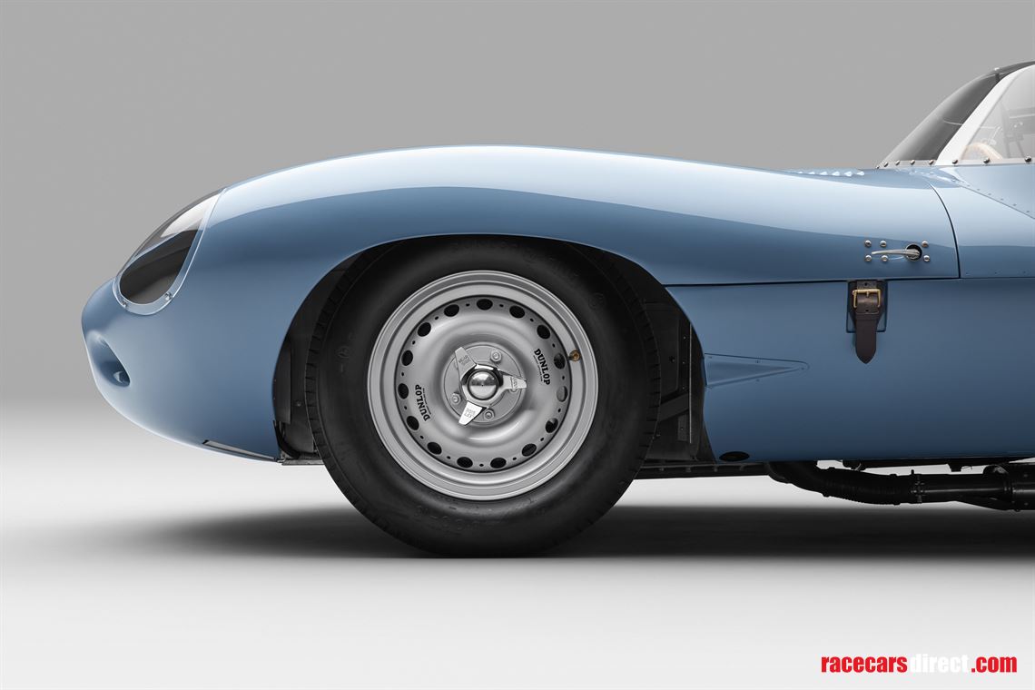 2019-jaguar-d-type-long-nose