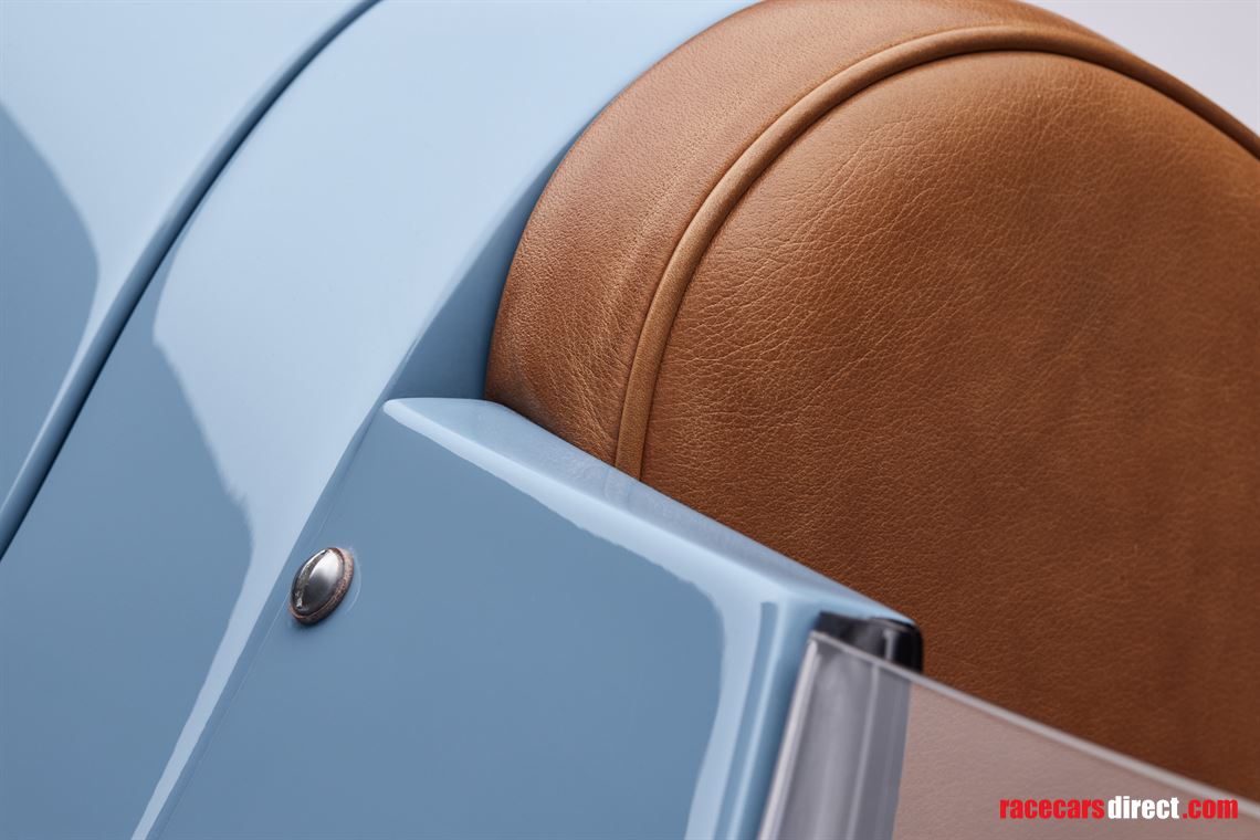 2019-jaguar-d-type-long-nose