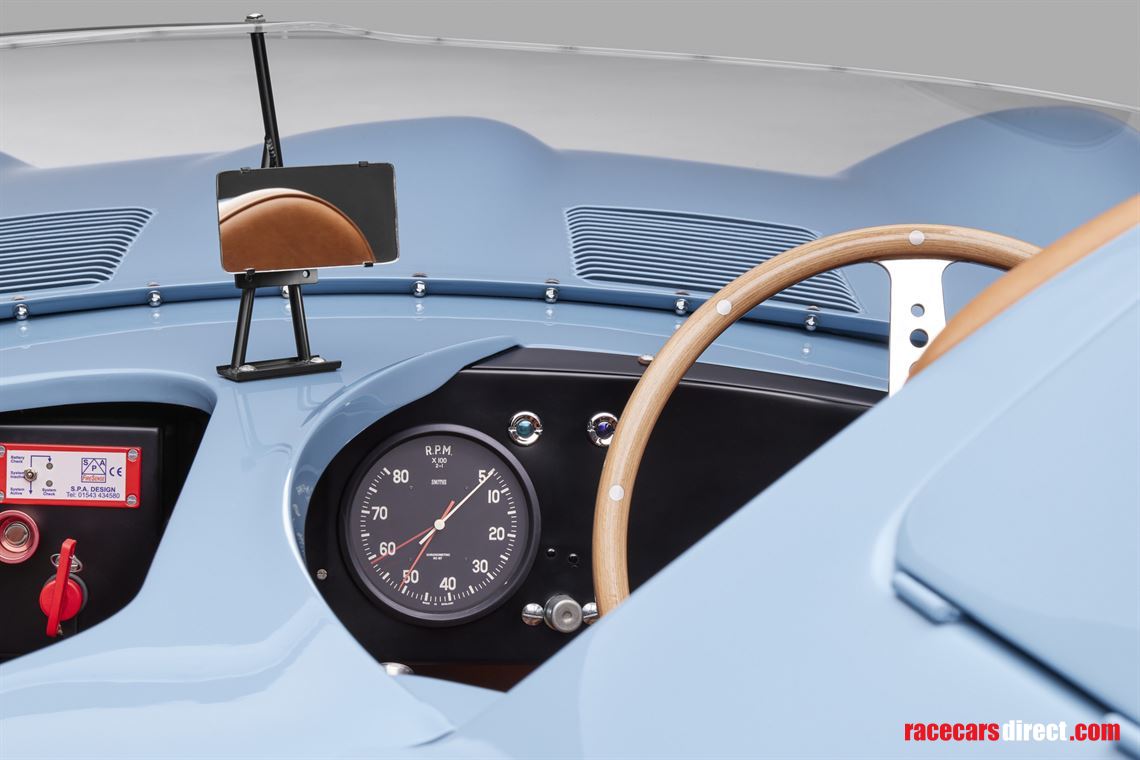 2019-jaguar-d-type-long-nose