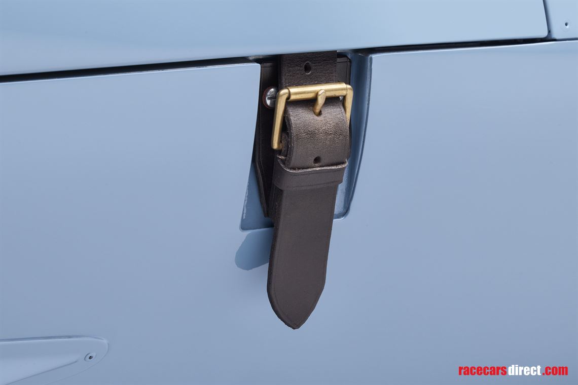 2019-jaguar-d-type-long-nose