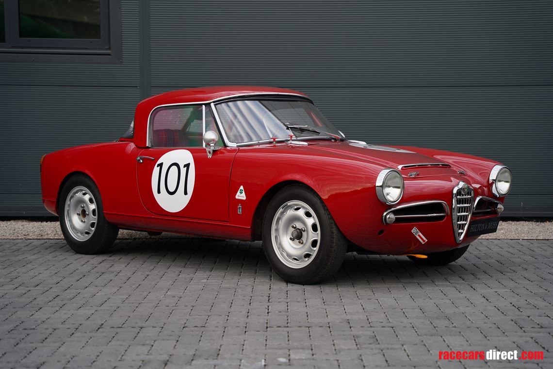 1965-alfa-romeo-giulia-101-spider-veloce