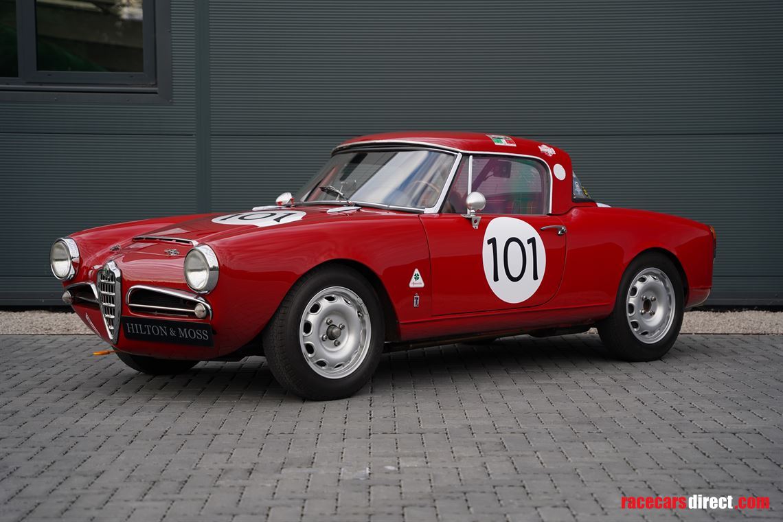 1965-alfa-romeo-giulia-101-spider-veloce