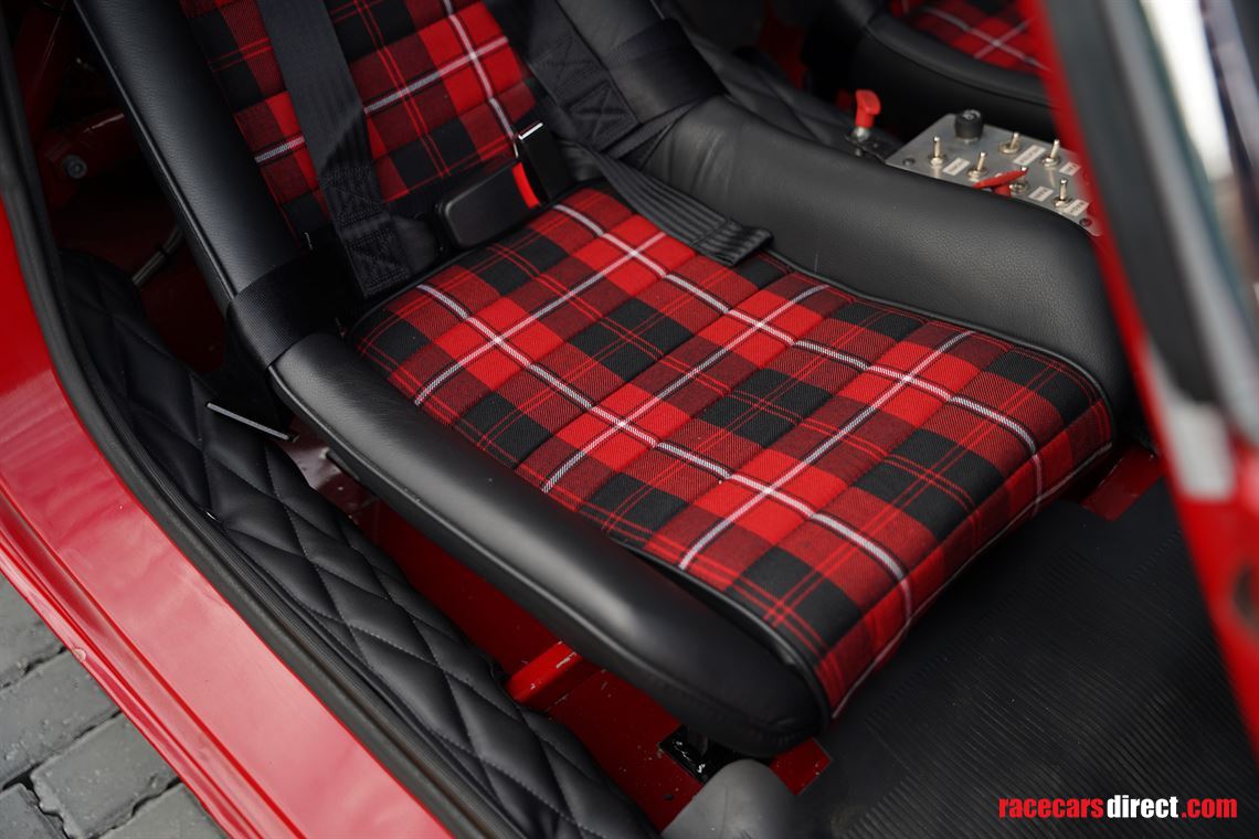 1965-alfa-romeo-giulia-101-spider-veloce