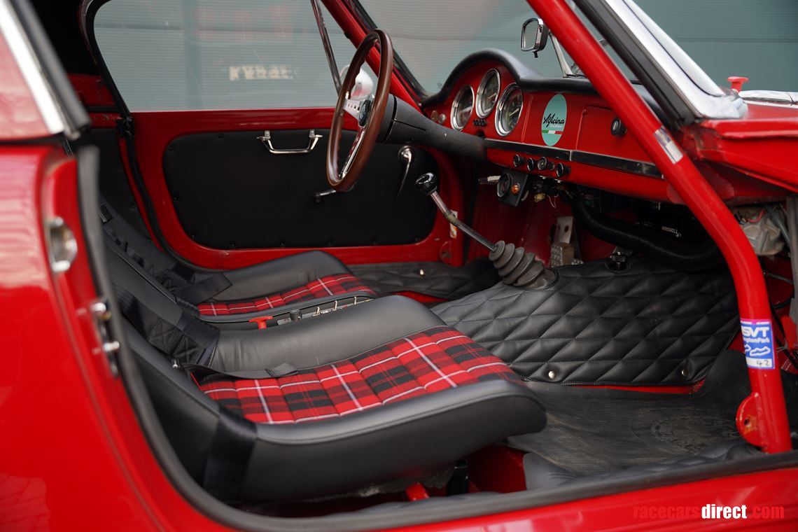 1965-alfa-romeo-giulia-101-spider-veloce