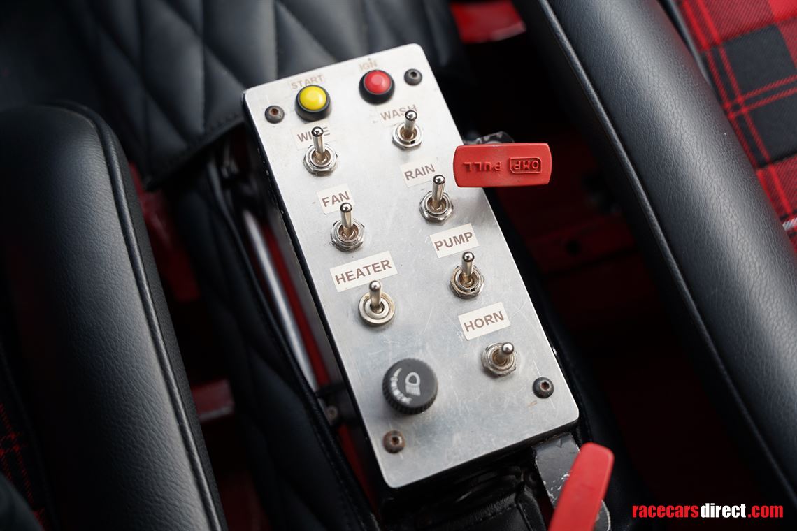 1965-alfa-romeo-giulia-101-spider-veloce