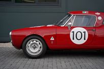 1965-alfa-romeo-giulia-101-spider-veloce
