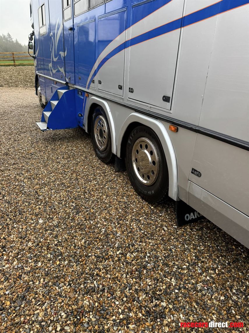 2001-renault-premium-oakley-horsebox