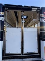 iveco-stralis-lehel-horsebox