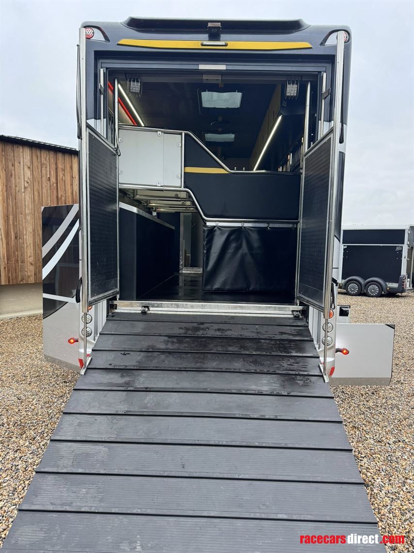 2021-lehel-portafino