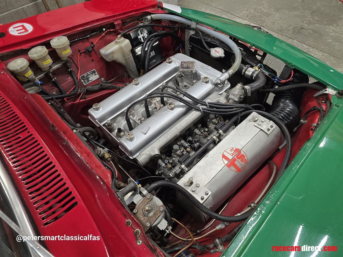 1964-alfa-romeo-giulia-sprint-gt-20-rhd-race