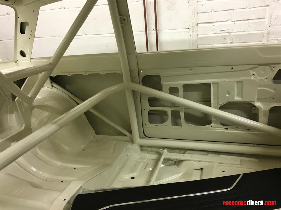 lotus-cortina-fia-htp-championship-winning-in