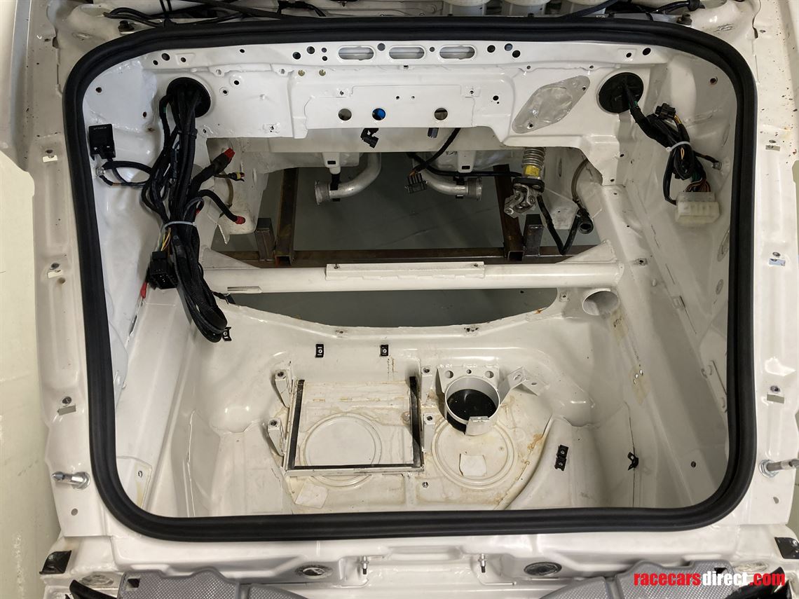 porsche-997-gt3-rally-construction-kit-or-com