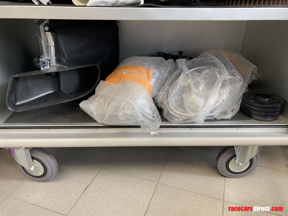 porsche-997-gt3-rally-construction-kit-or-com