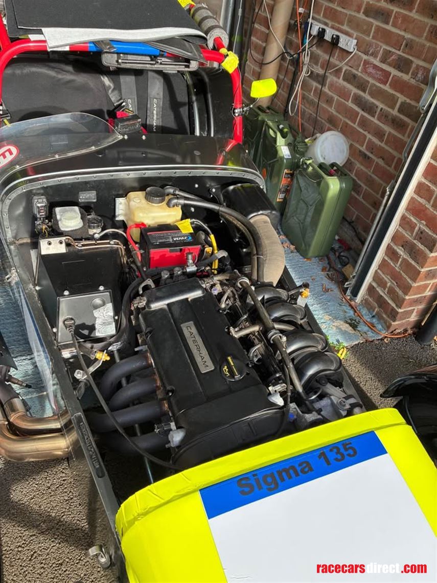 2018-caterham-270rsigma-135-race-car