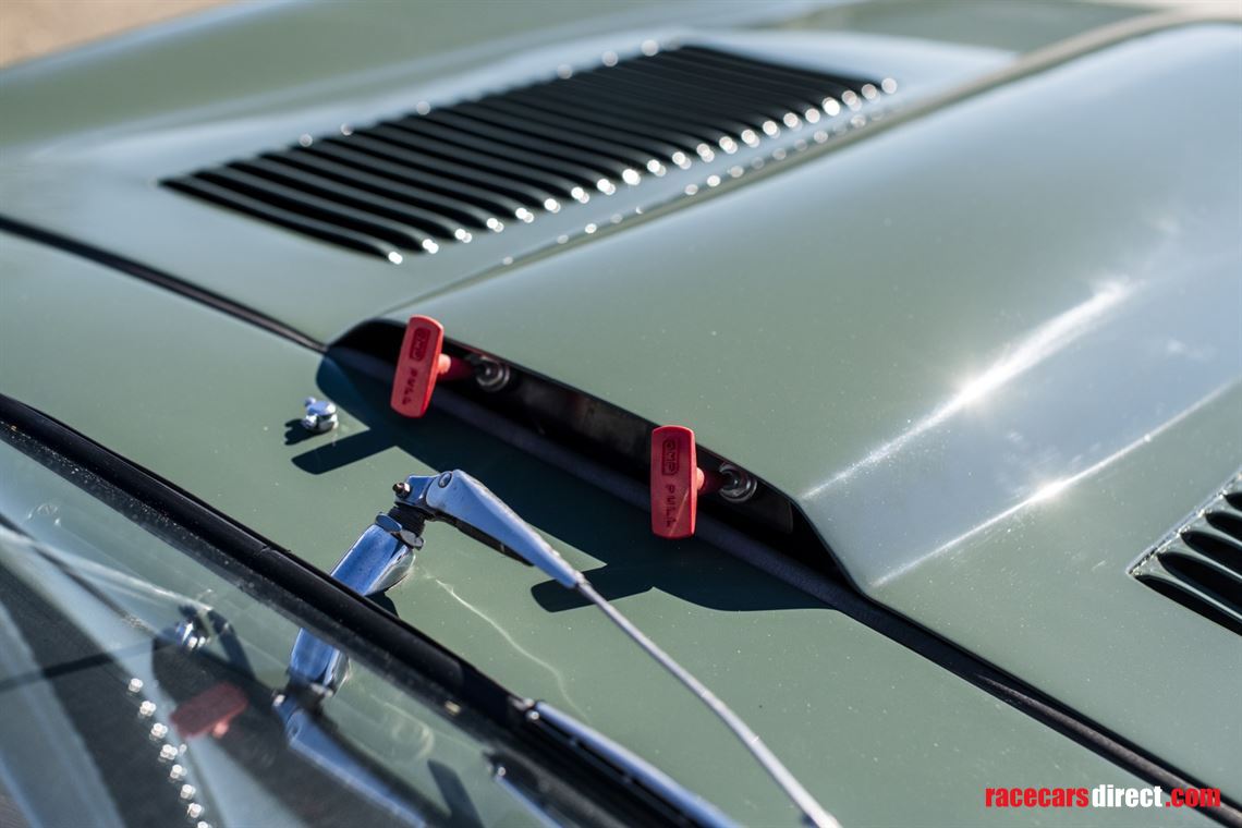 1965-jaguar-e-type-semi-lightweight-open-two-