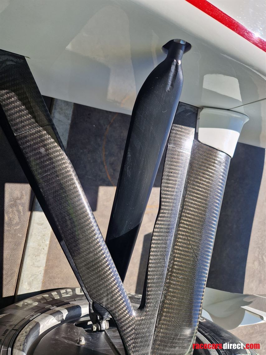 bmw-sauber-f1-show-car-2008