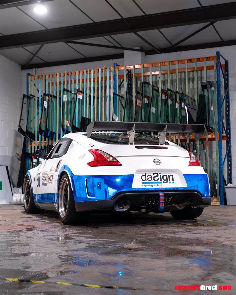 2009-rjn-factory-nissan-370-gt4-nismo-evo