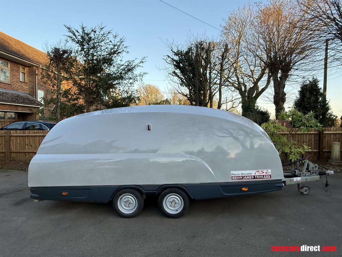 brian-james-rs2-race-shuttle-car-transporter