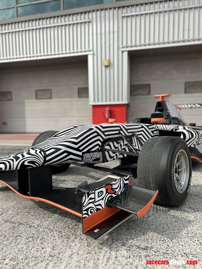 dream-racing-formula-gp313-race-car-year-2016