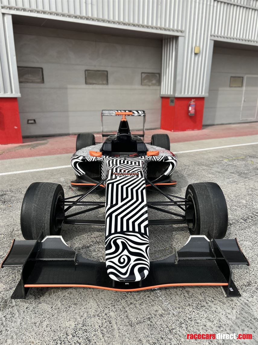 dream-racing-formula-gp313-race-car-year-2016