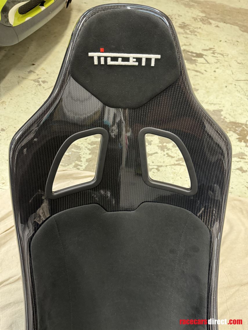 pair-of-tillett-b10-carbongrp-bucket-seats
