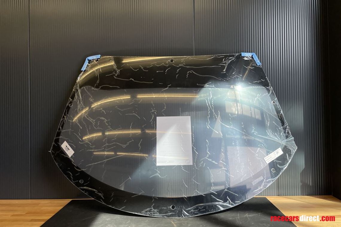 ferrari-458-challenge-windscreen-rear-screen