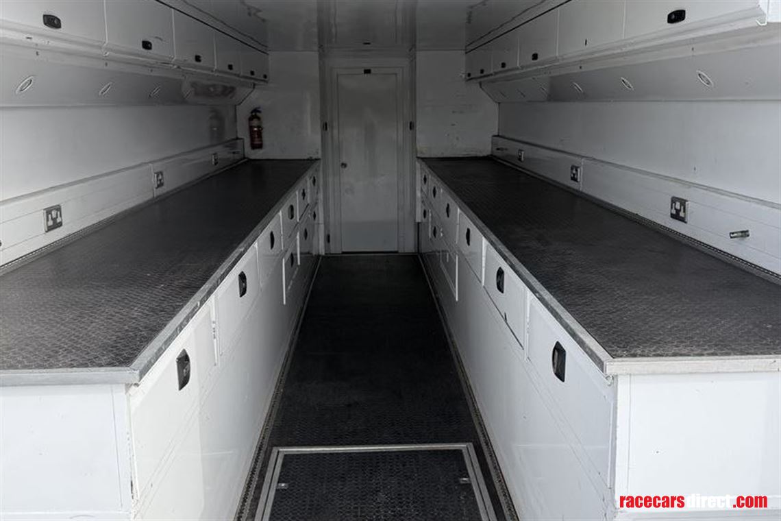 brooklandspeed-race-trailer