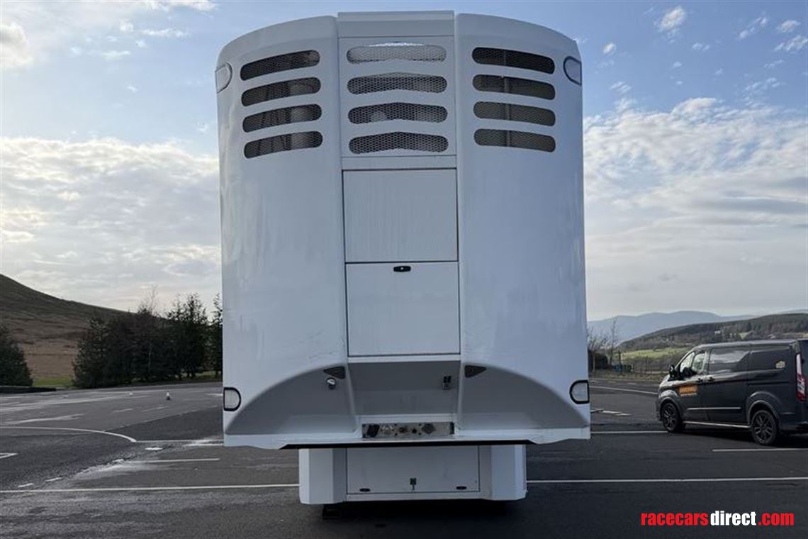 brooklandspeed-race-trailer