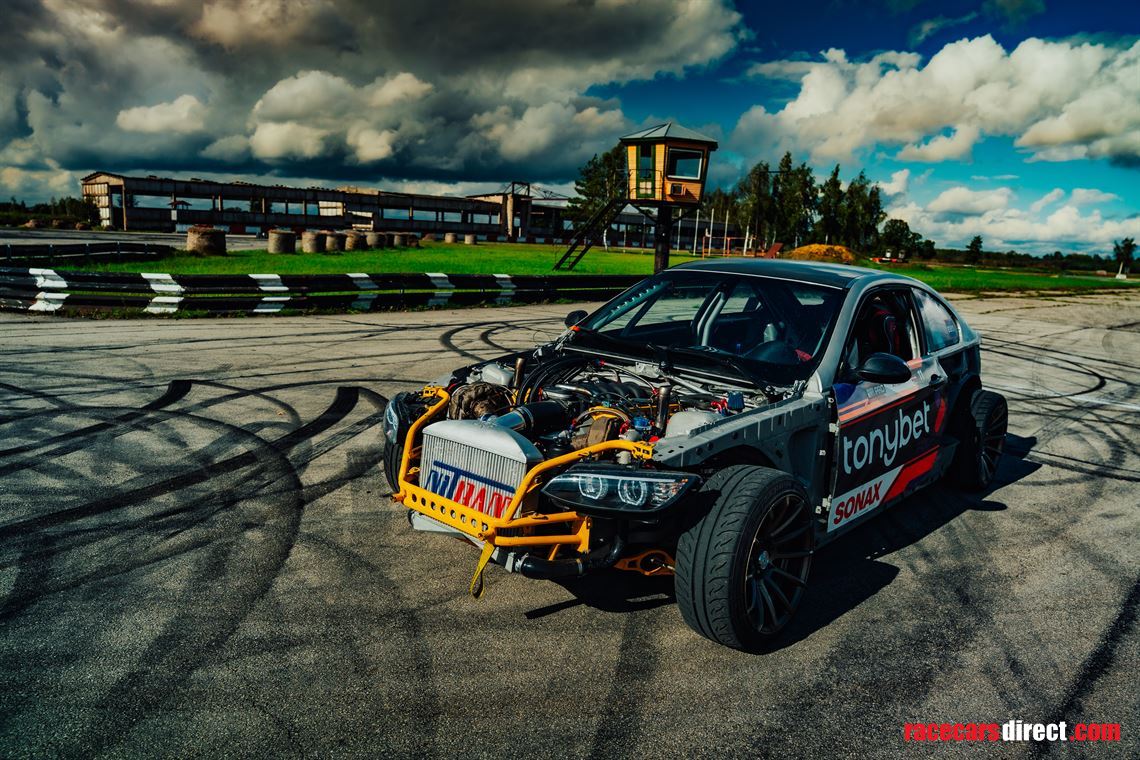 bmw-e92-trackmad