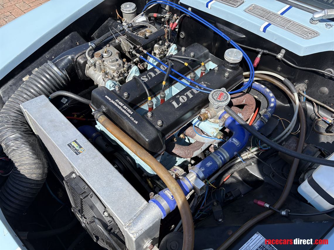 lotus-elan-plus-2-racecar