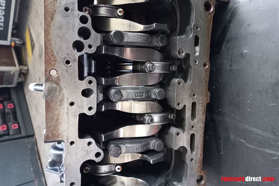 seat-leon-wtcc-engine-block