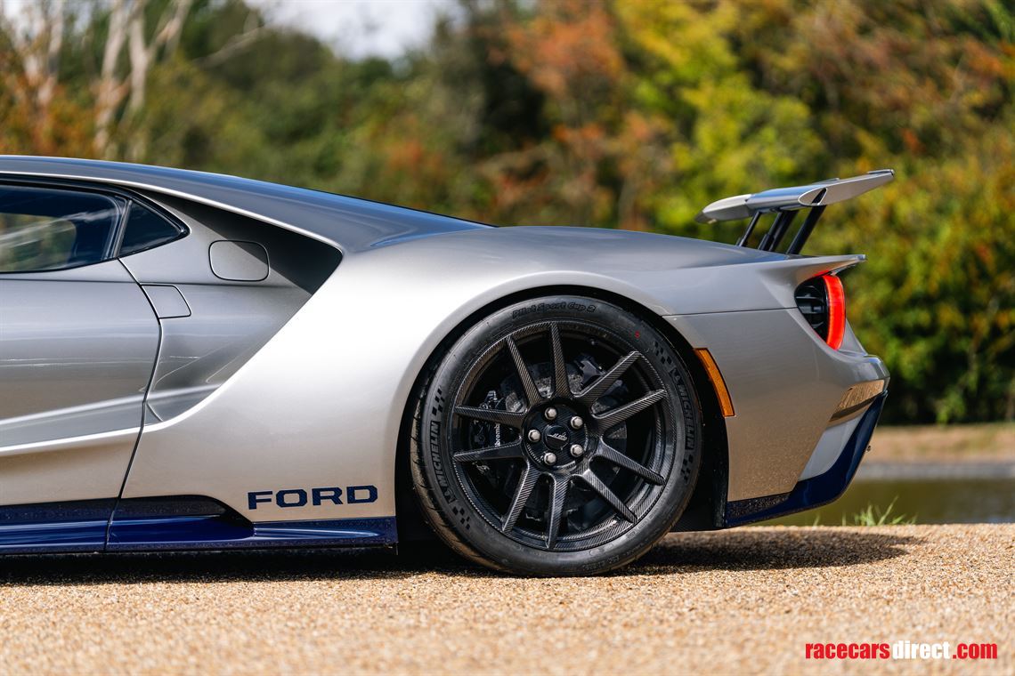 2022-ford-gt-lm