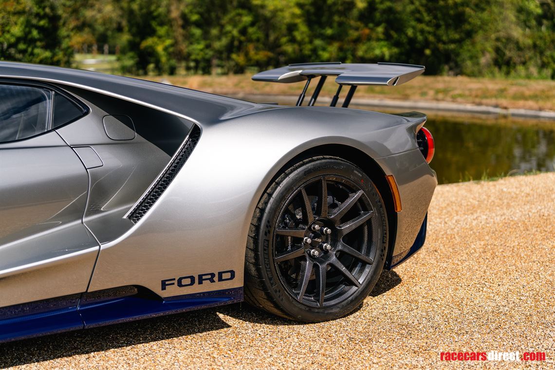 2022-ford-gt-lm