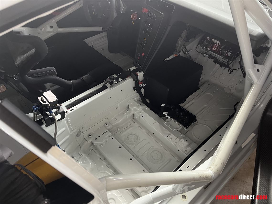 porsche-9912-gt3-cup-like-new