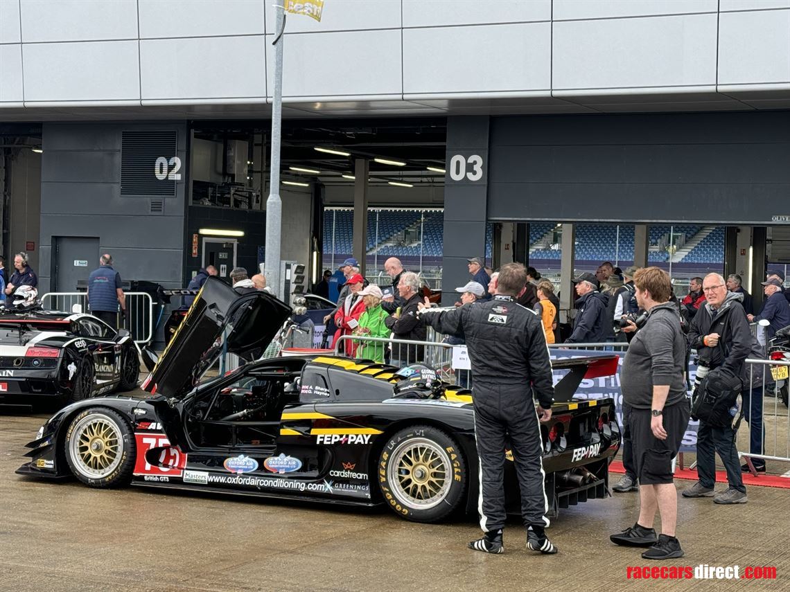 mosler-mt900r-race-car-gt2-gt3