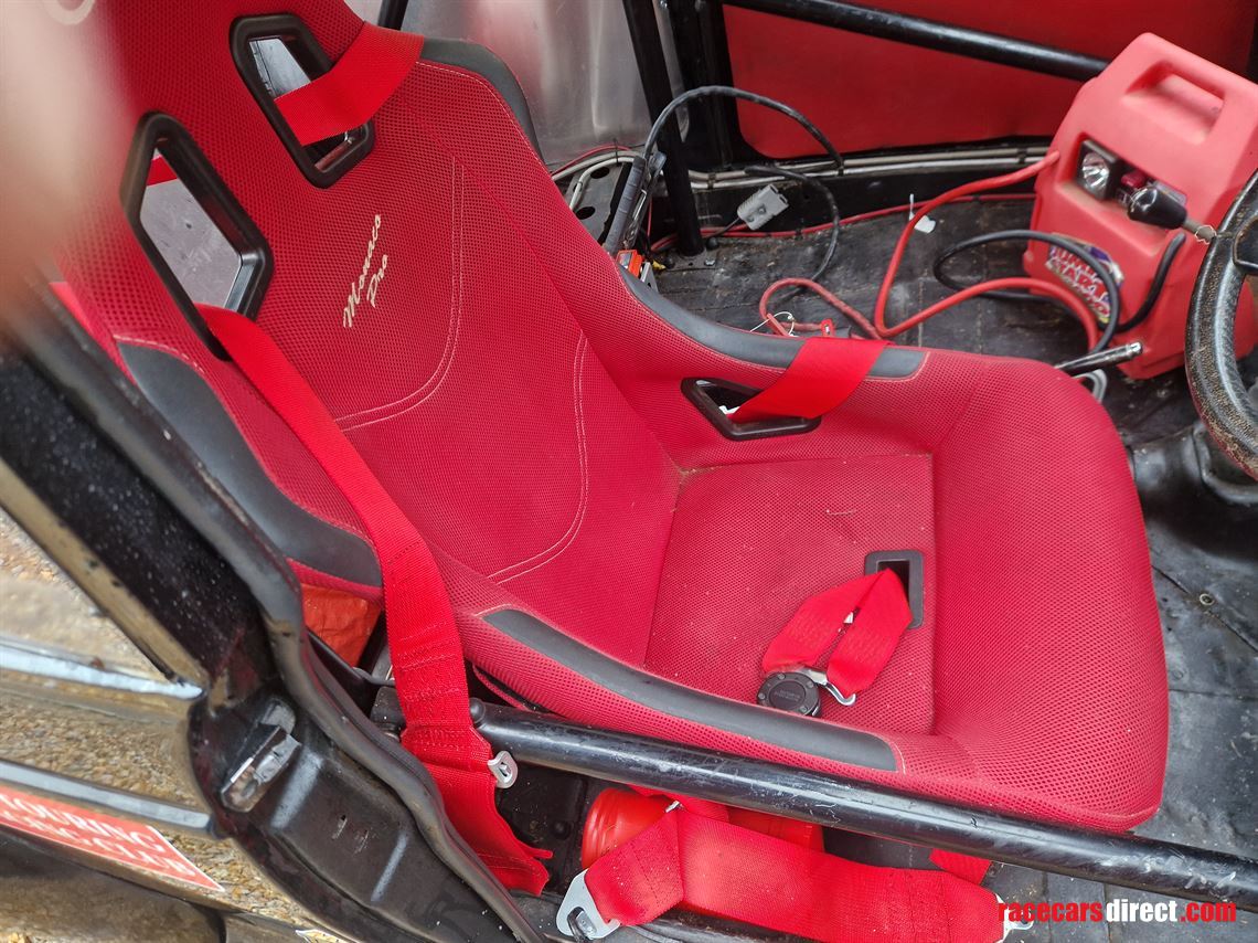 morris-minor-historic-touring-car