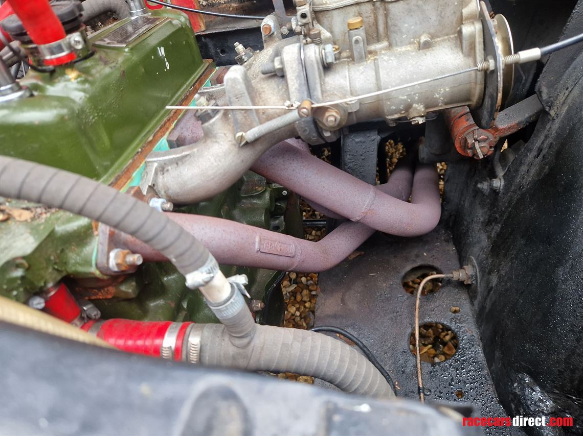 morris-minor-historic-touring-car