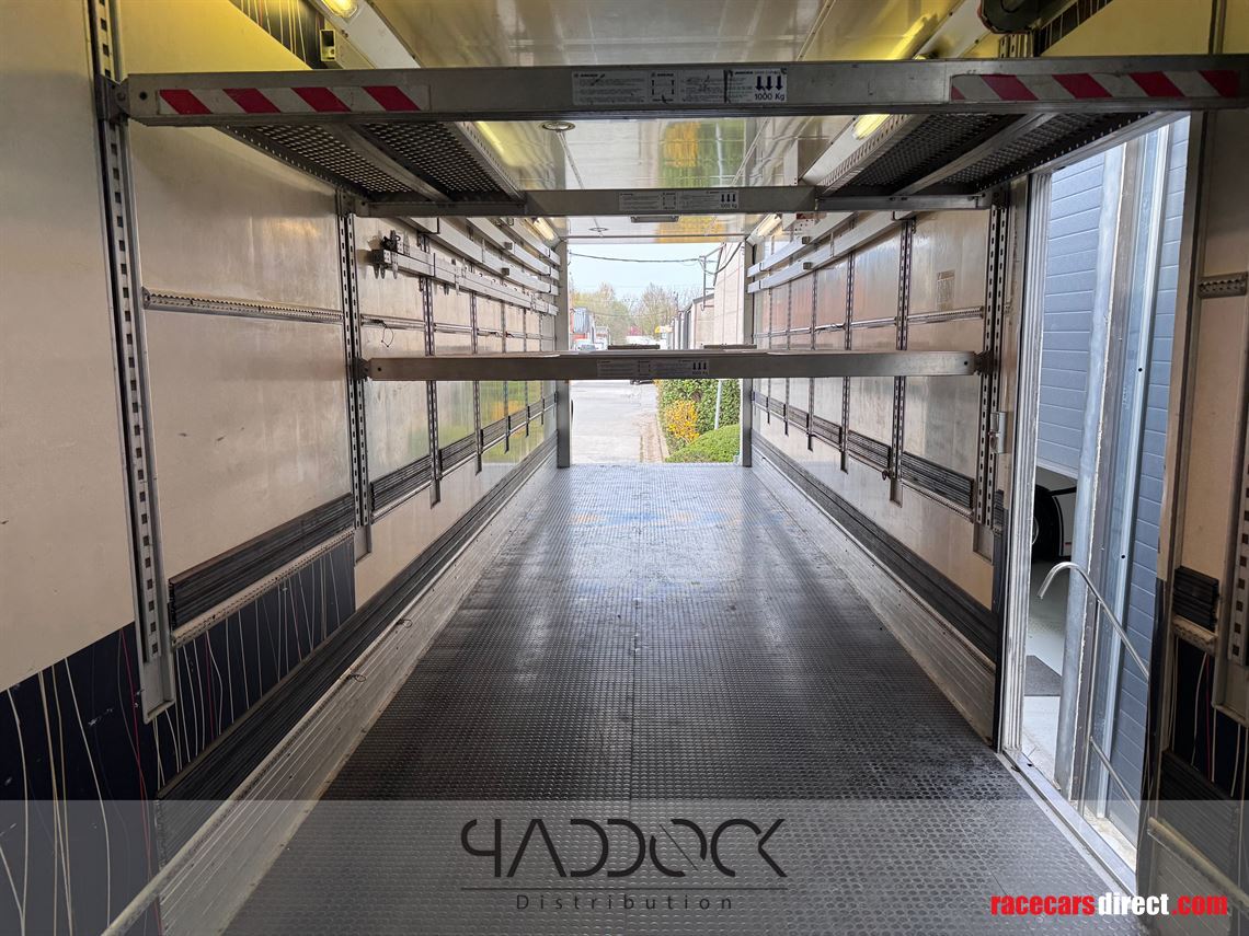 racing-trailer-chereau-ex-aston-martin-team-i