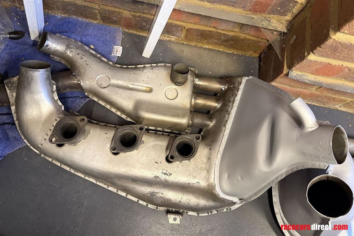 Porsche 1972/73 911 2.4L mechanical fuel injection